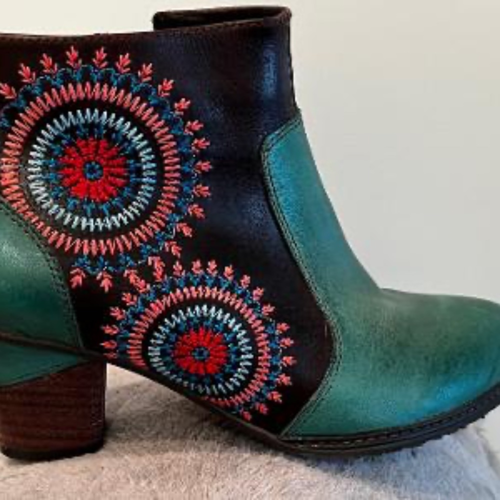 L'Artiste Remarkable boot, by SpringStep